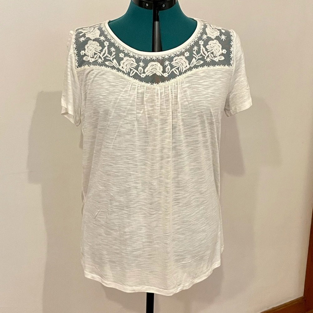 Artesia lace top